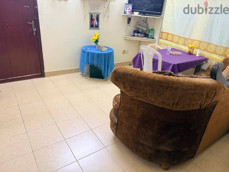 Room for rent 4