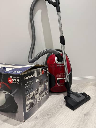 Panasonic Vacuum cleaner 2100W