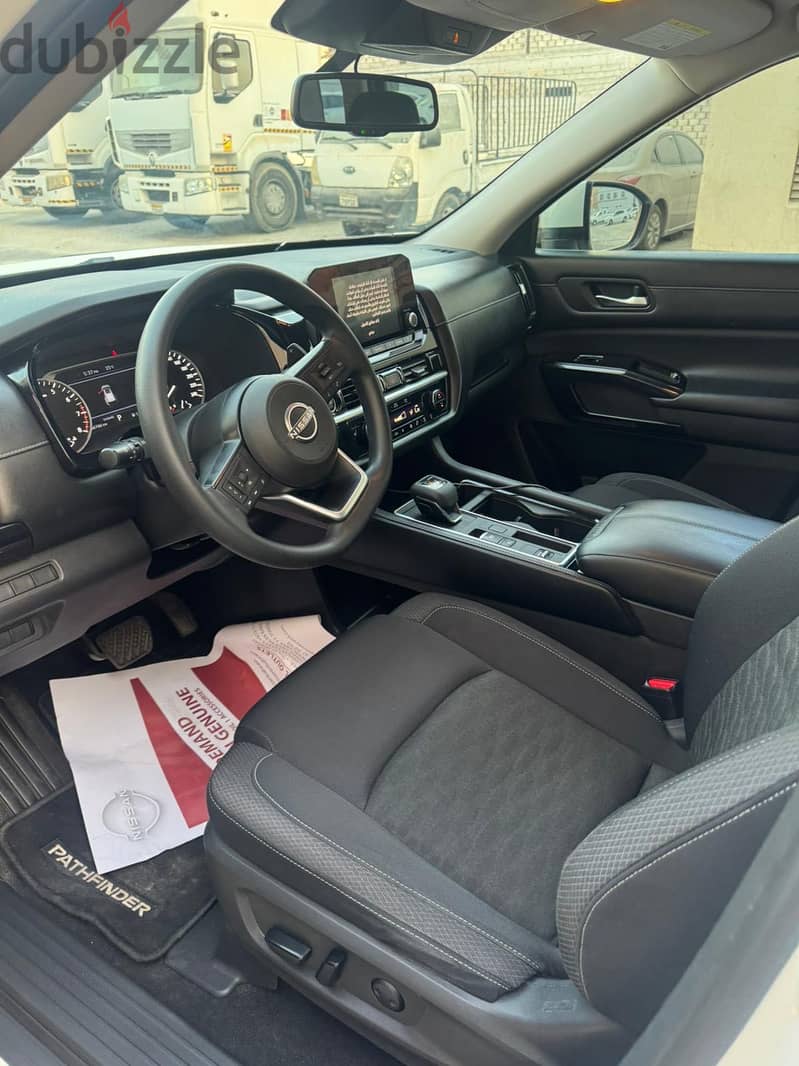 FOR SALE NISSAN PATHFINDER 2022 4