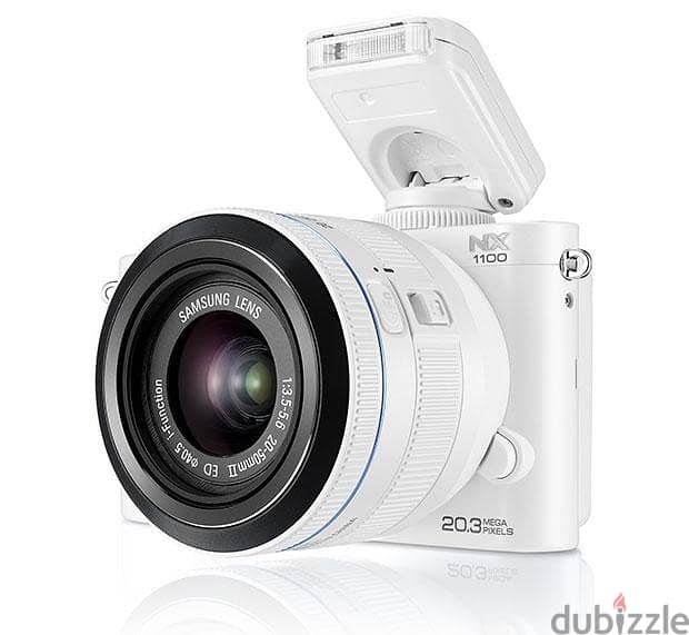 كاميرا سامسونج NX1100  Mirrorless  مع العدسة + فلاش 3