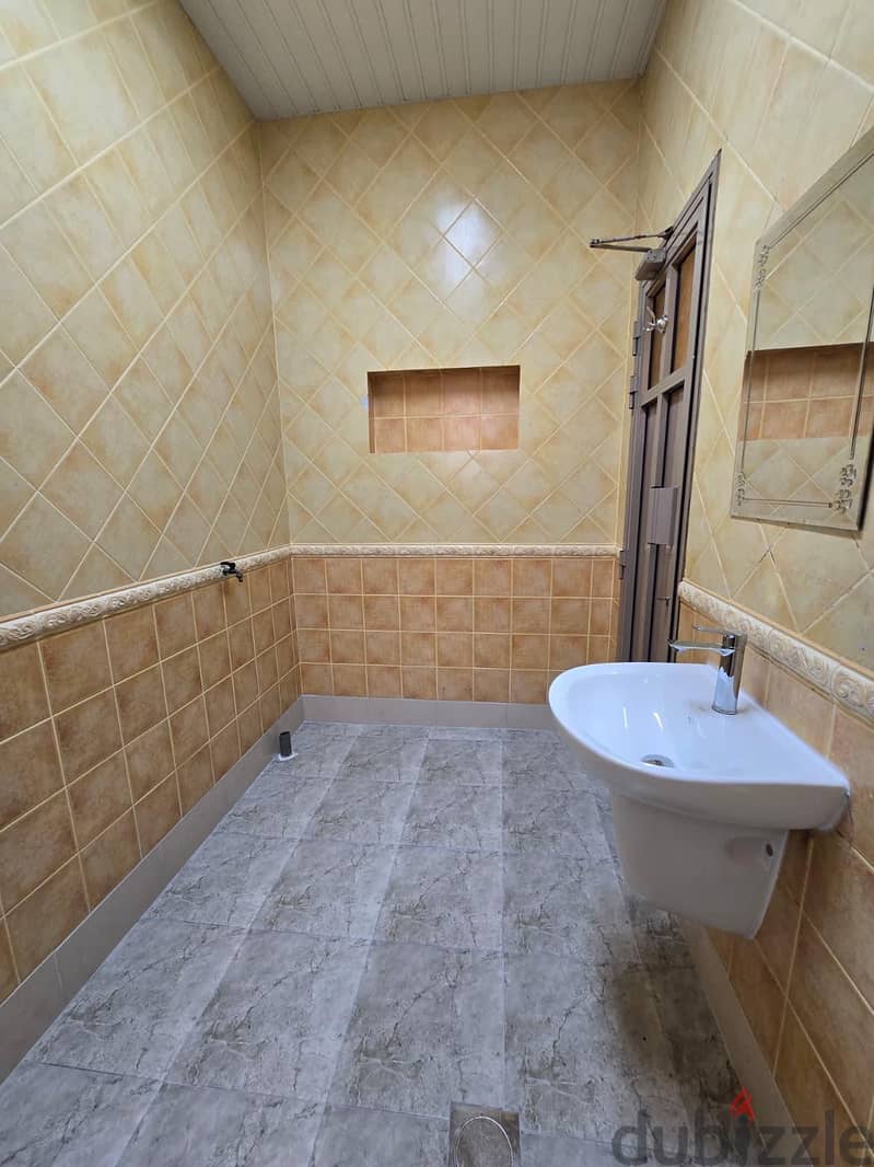 flat for rent in north sehla behind alawdhi with electricity 18