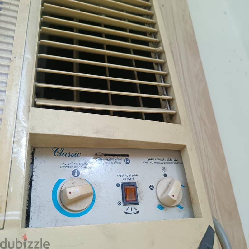Window AC for sale @ BD 50.   . 2TR classic 1