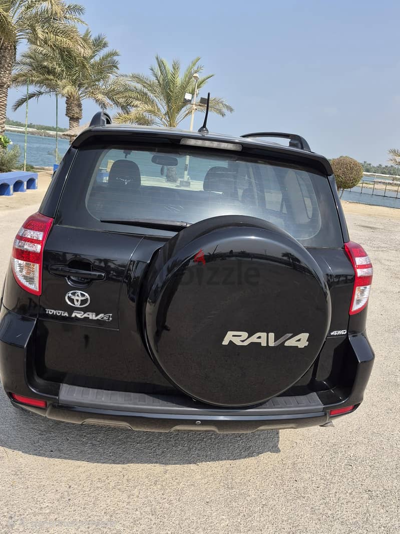 Toyota Rav 4 2010 9