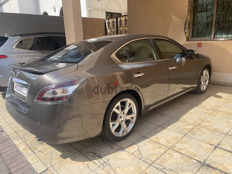 Nissan Maxima 2012 Full Option 2