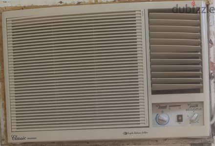 for sale window AC 1.5 ton in very good condition