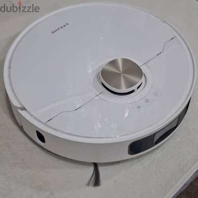 Dream cleaning robot