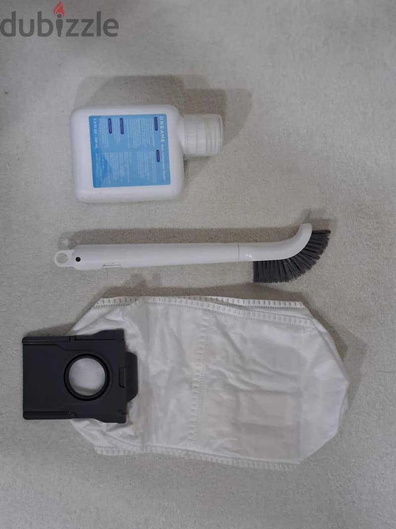 Dream cleaning robot 3