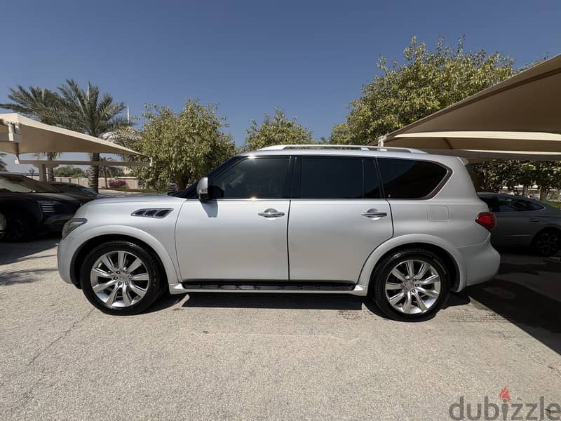 Infiniti QX56 2011 1