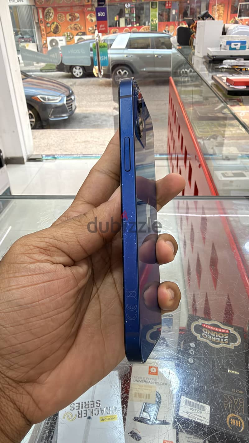 Apple - iPhone 12 3