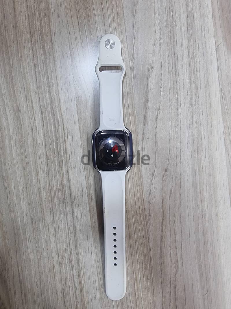 Apple watch series 8 1