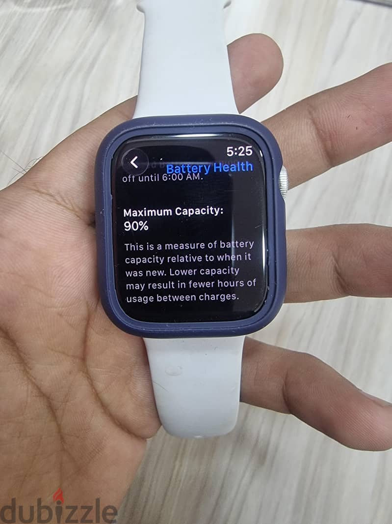 Apple watch series 8 2