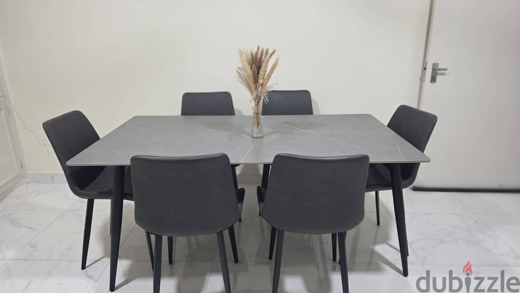 Flat clearance sale 1
