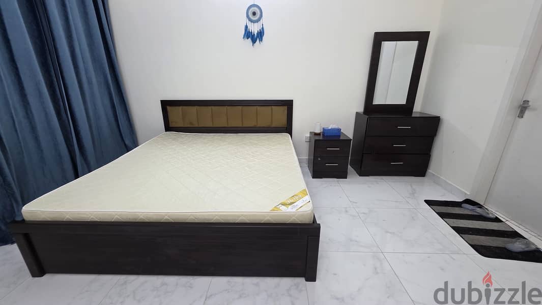 Flat clearance sale 3