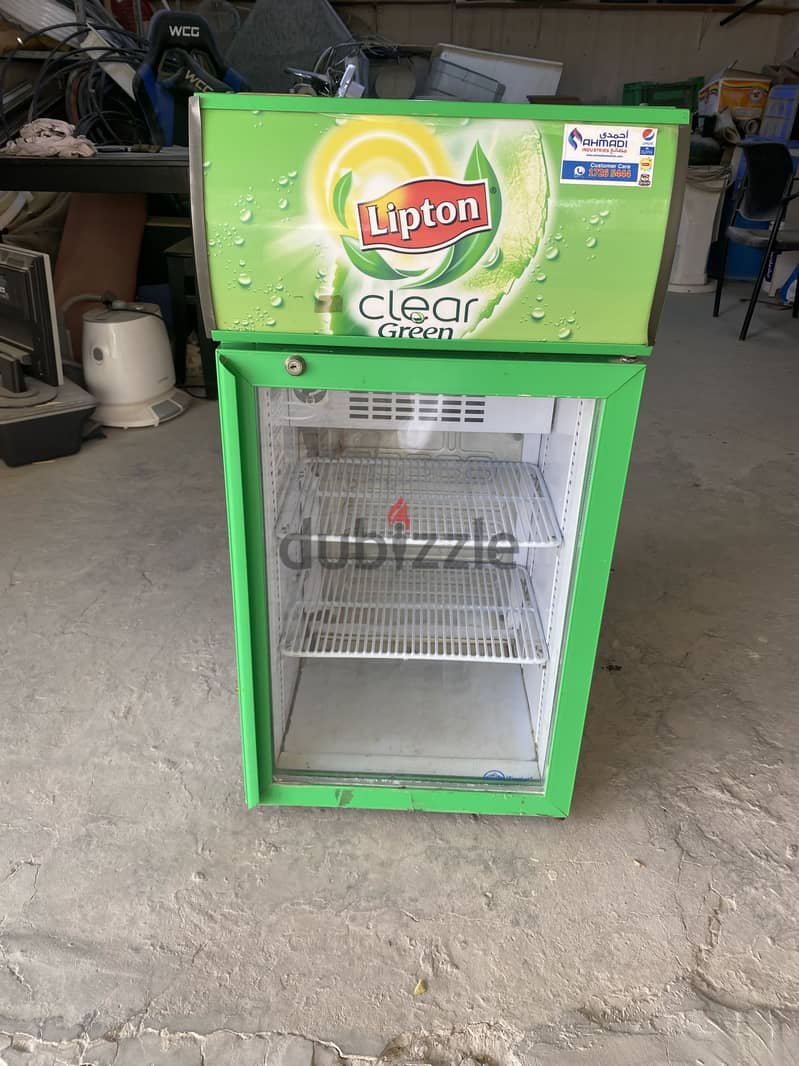 ثلاجة للبيع 1