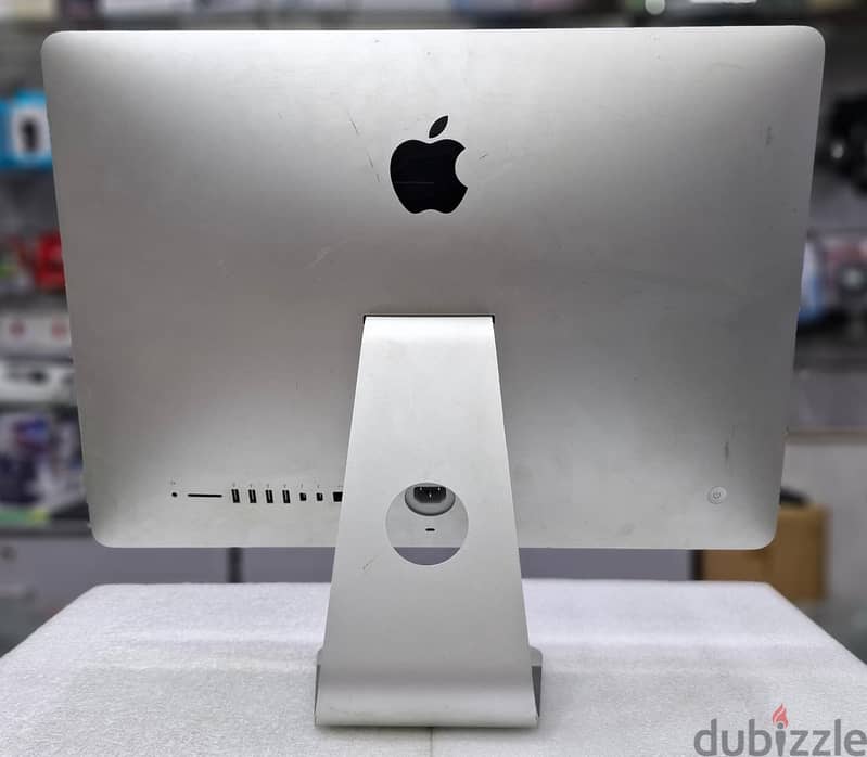 APPLE IMAC Core i5 22" Full HD Display 8GB RAM 1TB HDD NVidia Graphics 3