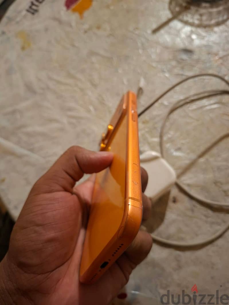 iPhone 17 pro max 256 box cable an adapter 94% 2