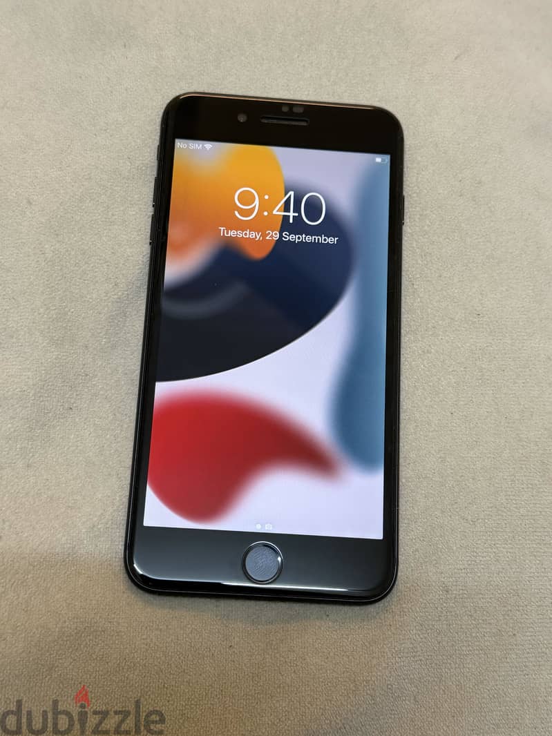 Apple - iPhone 7 Plus 1