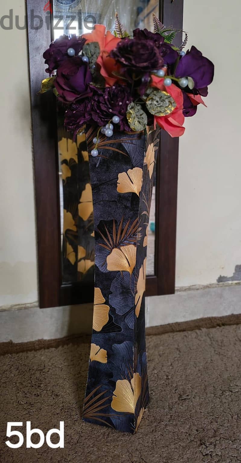 vases with flowers 1