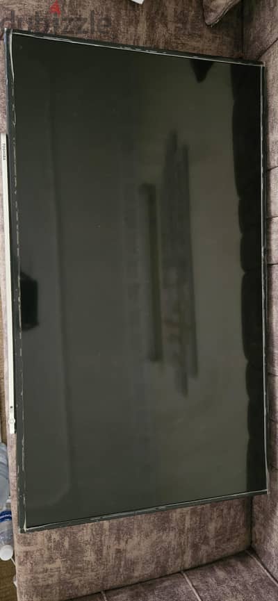 FOR SALE – Toshiba 40" Smart LED TV