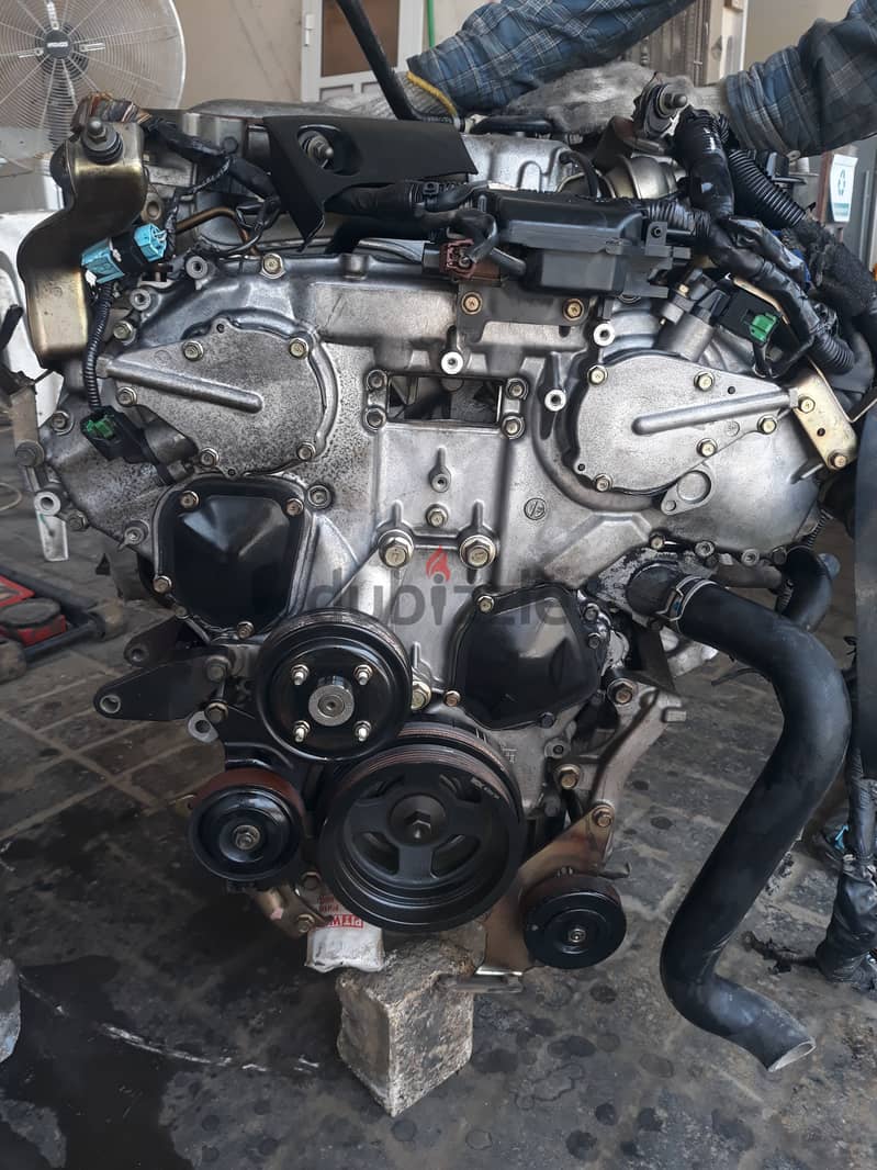 Sales Japan cars engines & gearboxes, Contact on whats app: 35317080 13