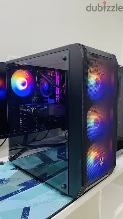 PC Gaming , RTX 5060 , i5 12th , 16GB RAM