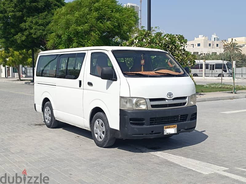 Toyota Hiace 2010-15-Seater Passenger 3