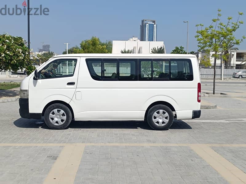 Toyota Hiace 2010-15-Seater Passenger 8