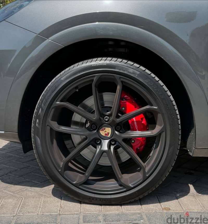Porsche Cayenne GTS 2022 4