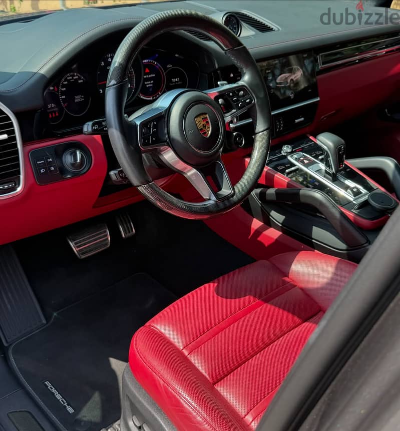 Porsche Cayenne GTS 2022 6