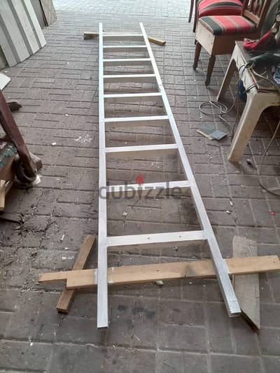 ladder steel  size 3.5 mtr
