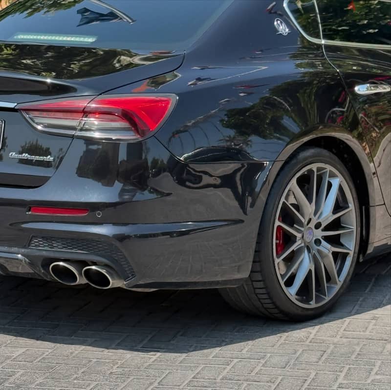 Maserati Quattroporte 2018 6