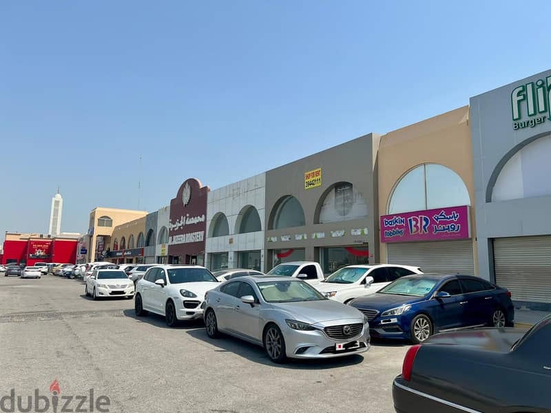 SHOP FOR RENT IN VERY BUSINESS AREA 1