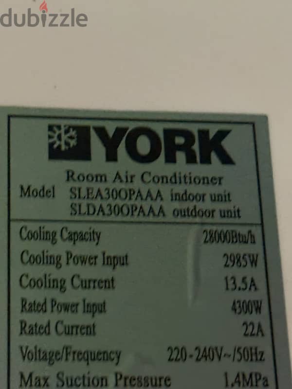 AC 2.5 Ton good condition 1