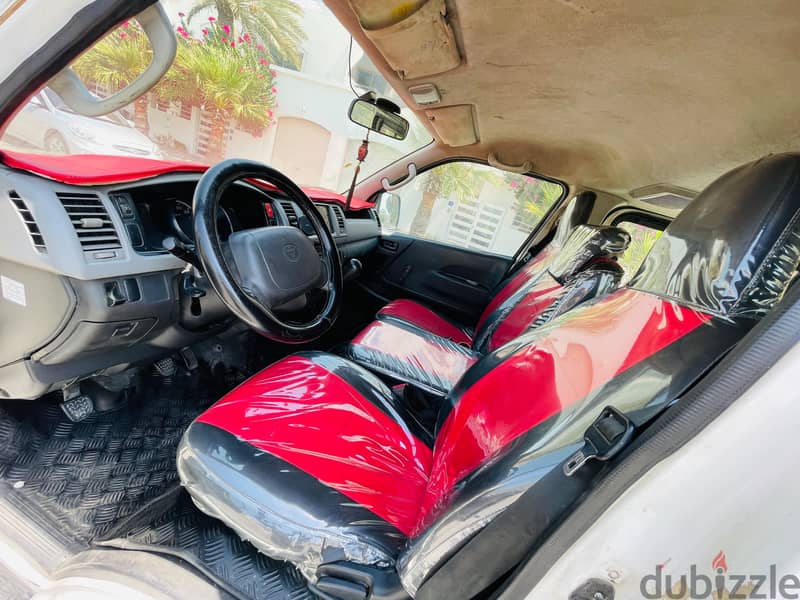 Toyota Hiace 2011 model passenger van for sale. . . 4