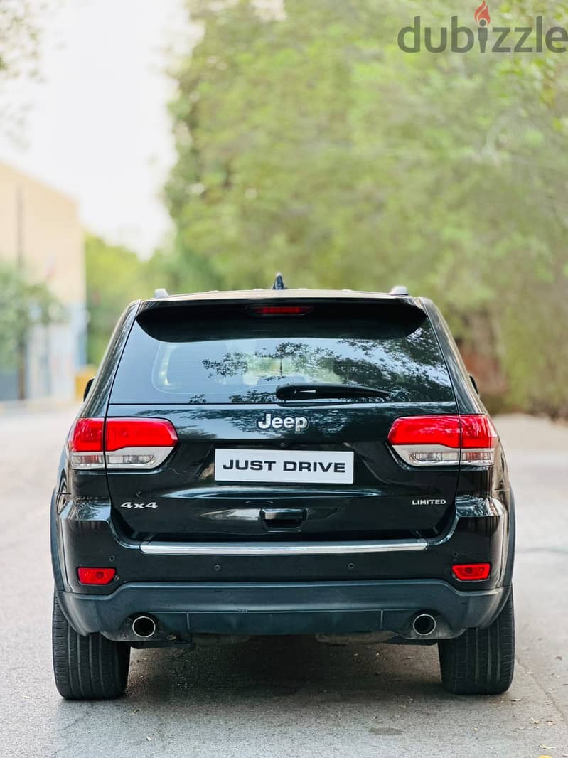 JEEP GRAND CHEROKEE 2014 MODEL FULL OPTION MODL WITH PANORAMIC SUNROOF 4