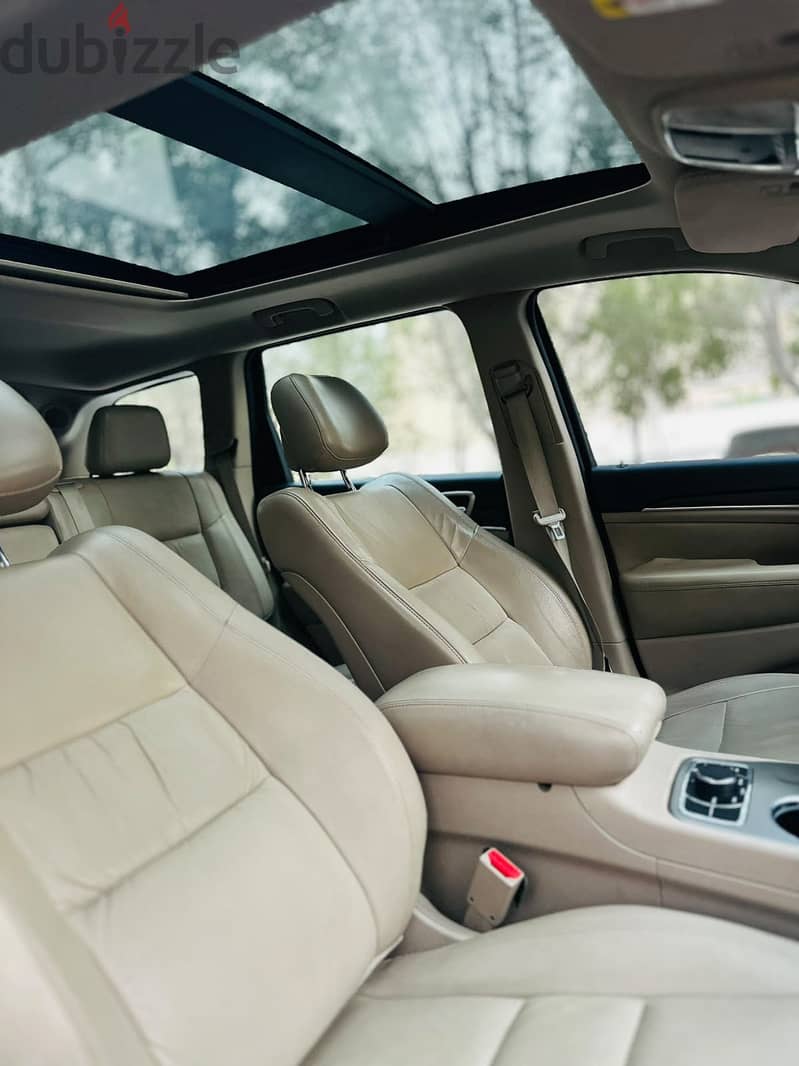 JEEP GRAND CHEROKEE 2014 MODEL FULL OPTION MODL WITH PANORAMIC SUNROOF 8