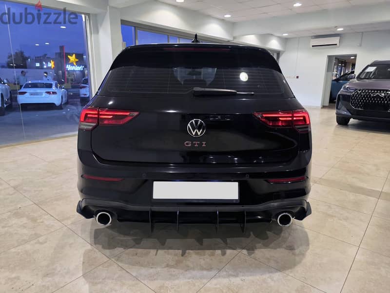 Volkswagen Golf GTI 2021 4