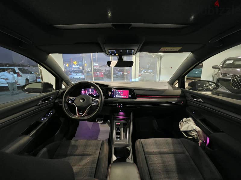Volkswagen Golf GTI 2021 12