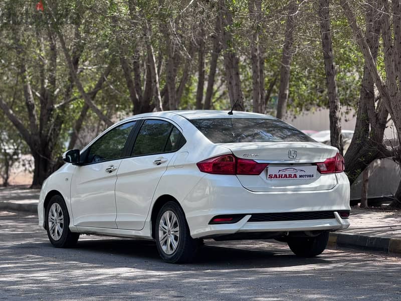 HONDA CITY 2019 MODEL WITH WELL-MAINTAINED CONDITION 1