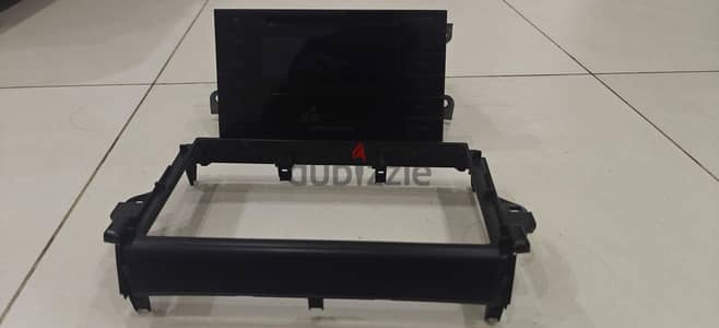Toyota Fortuner Original Screen