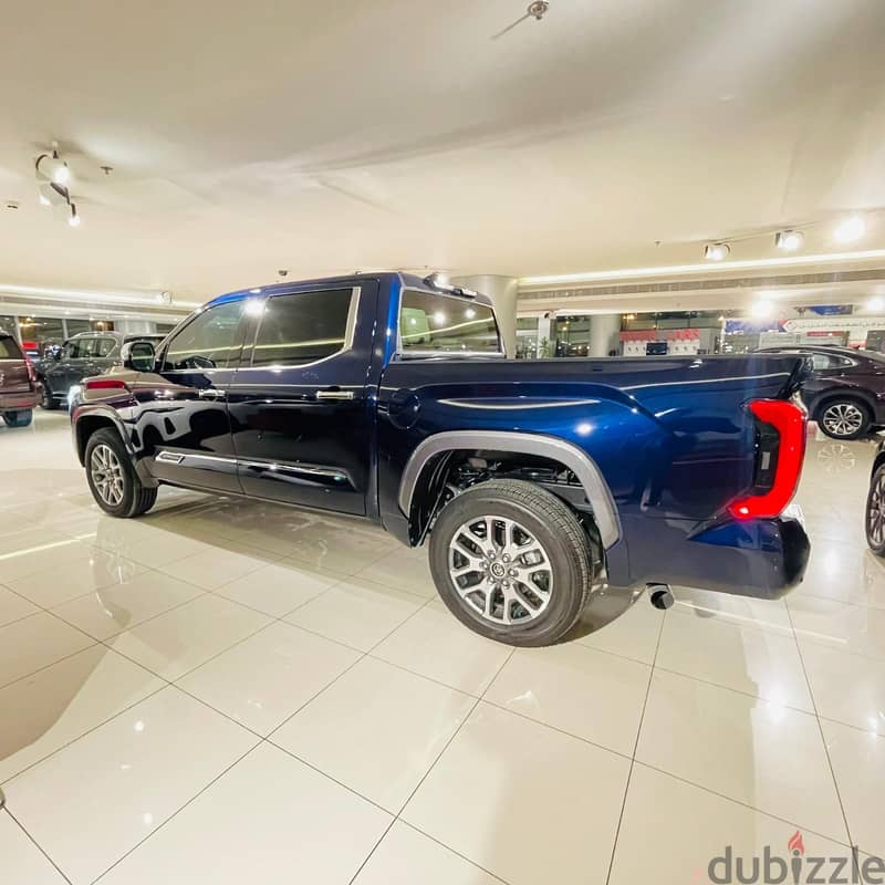 Toyota Tundra 2022 8