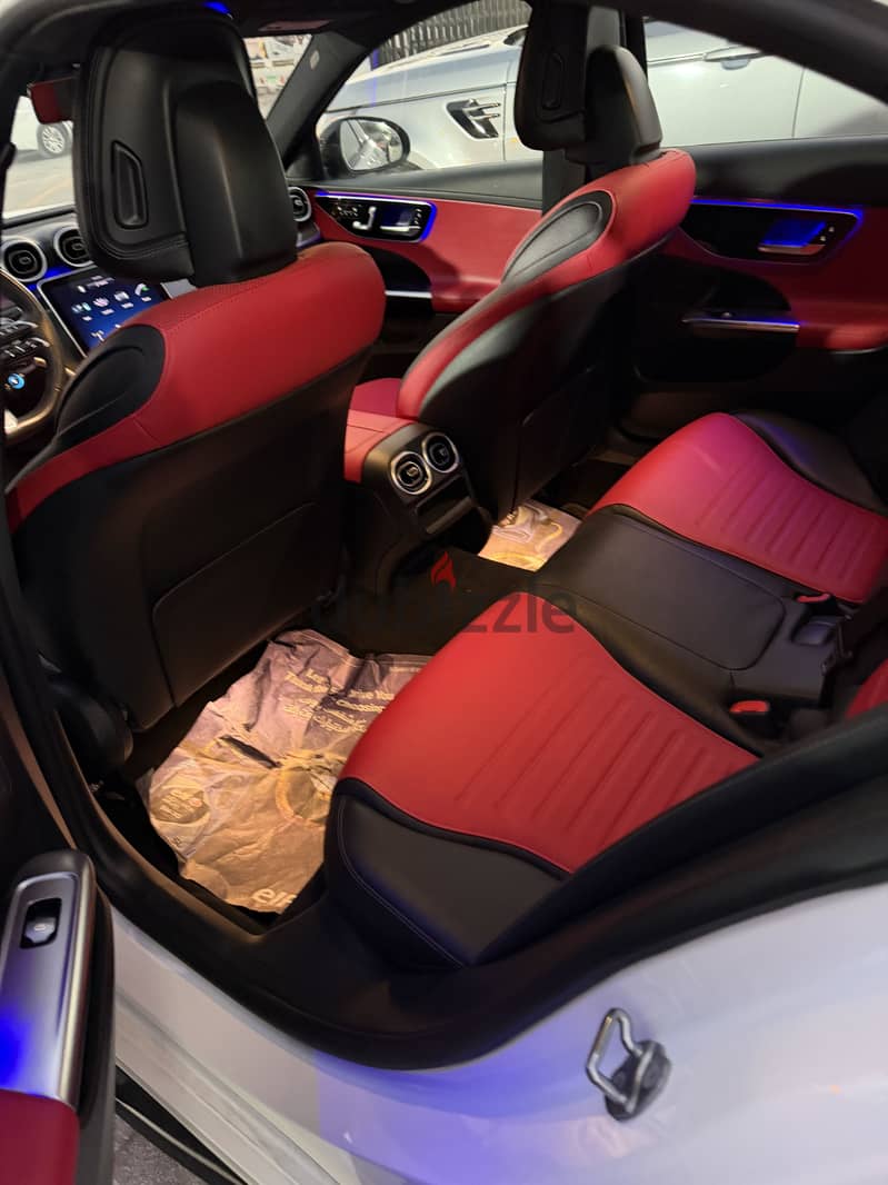 Mercedes-Benz C 43 AMG 2023 6