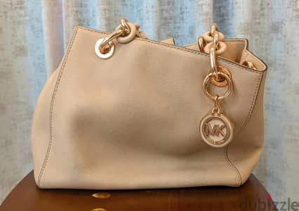 Michael Kors hand bag