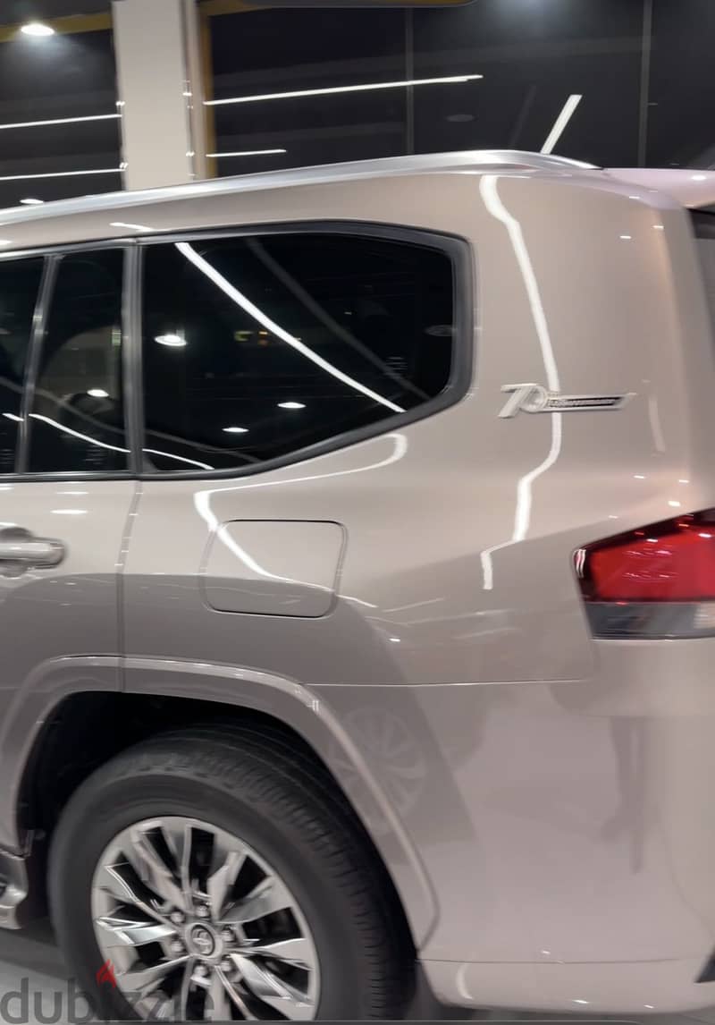 Toyota Land Cruiser 2022 13