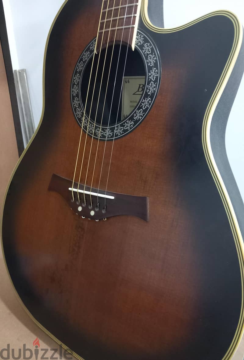 Ovation Style Semi-Acoustic Guitar 1