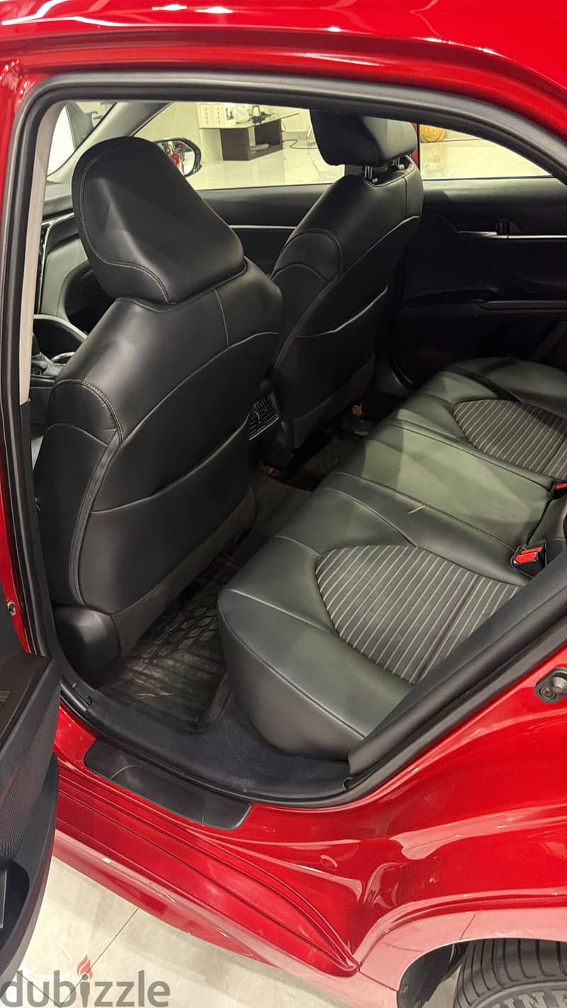Toyota Camry 2021 3