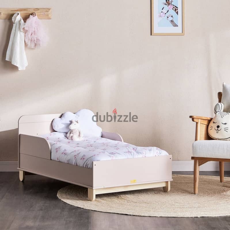 3 in 1 convertible baby cot 1