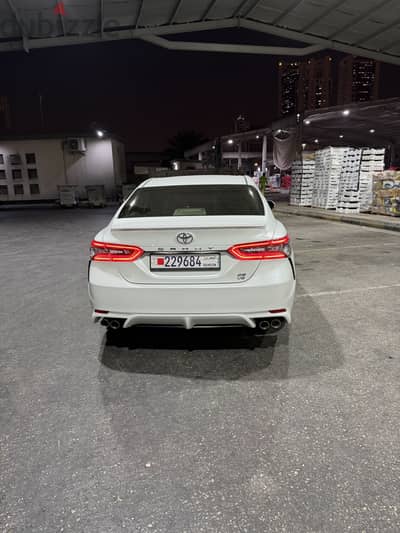 Toyota Camry 2022 /33396208