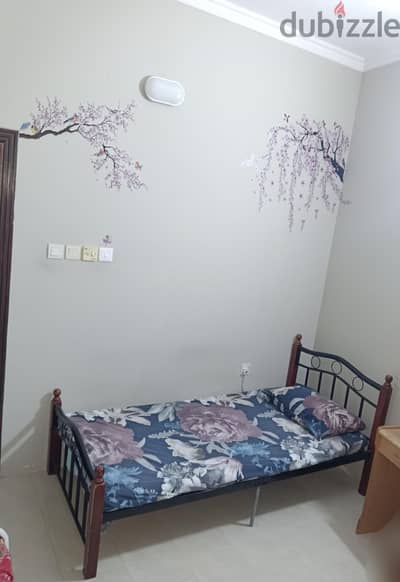 Room sharing only for ladies