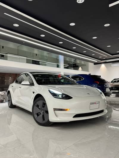 Tesla Model 3 2023